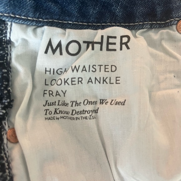 Mother jeans size 28. High waisted looker ankle fray style. Worn once. - Picture 10 of 10